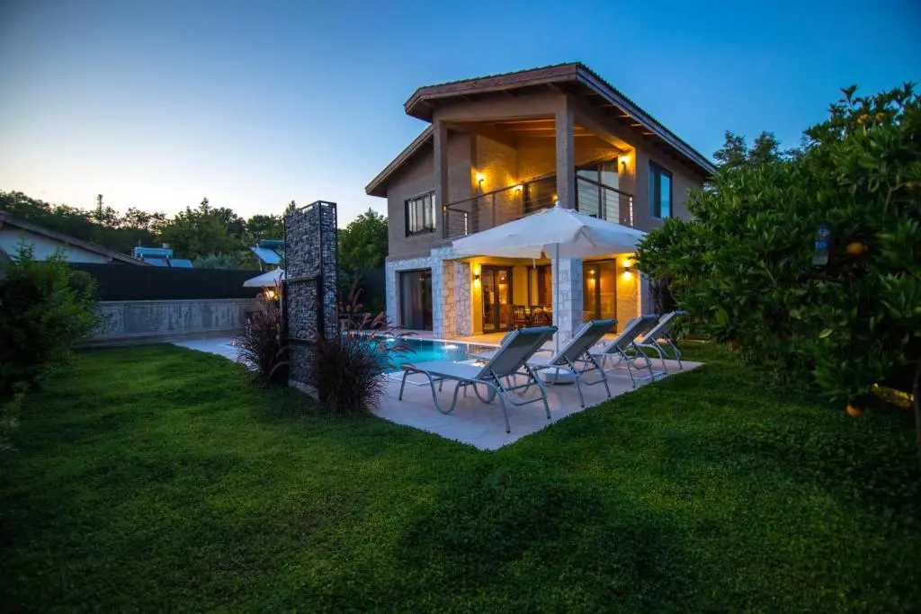 House in Yaniklar
